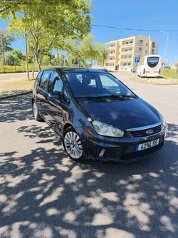 Ford C-Max Titanium