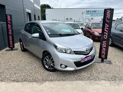 Toyota yaris 1.3 vvti 100 ch lounge