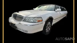 Lincoln Town Car Limousine de 2003