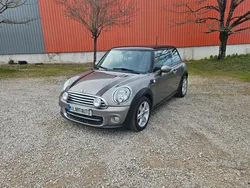 Mini Cooper D 112 CH Très Bon Etat...