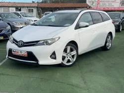 Toyota Auris 1.4 D4-D Touring Sport