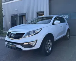 KIA SPORTAGE 1.7 115 ch - STYLE - ATTELAGE - Entretien Complet - Garantie 6 Mois - IMPECCABLE
