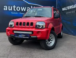 Suzuki Jimny 1.3 86CH - Historique Complet - 4X4 - PAS DE ROUILLE - Attelage - 110000KM