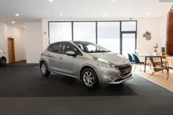 Peugeot 208 1.2 VTi Style