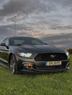 Ford Mustang EcoBoost
