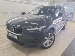 Volvo XC90 2.0 T8 PHEV Momentum Plus AWD
