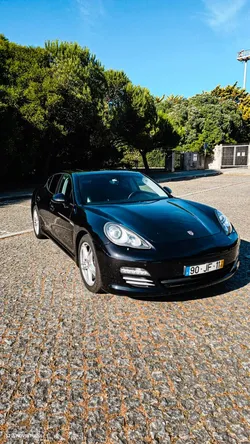 Porsche Panamera 4 PDK