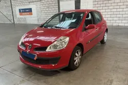 Renault Clio 3 lll 1.2 Dynamic 80cv BOÎTE AUTO - PREMIÈRE MAIN - Garantie 12 mois