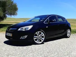 Opel Astra 1.7 CDti Cosmo - 2010 - 247 mil kms
