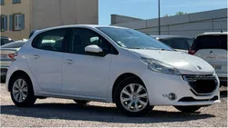 Peugeot 208 (5 places) 1.4 HDi 70 cv