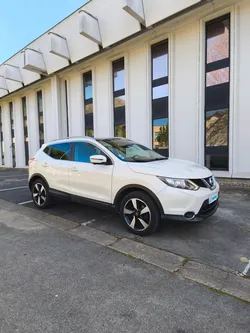Nissan Qashqai 1.2 DIG-T 115 N-Connecta Année 2015 – GPS Caméra 360° très bien entretenu Garantie
