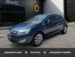 Opel Astra 1.7 Cdti 110 ch Cosmo Pack /4 amortisseur neuf/kit distributions pompe a eau neuf/4 pn...