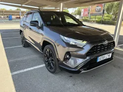 Toyota RAV 4 2.5 hybrid 4WD Style