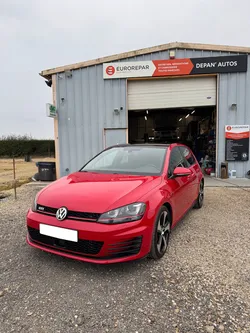Golf 7 GTI Performance DSG6 – Full LED / Toit ouvrant / Cuir