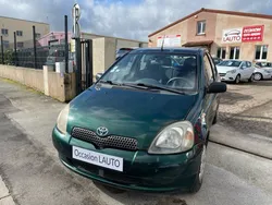 Toyota yaris 1.0 linea sol 5 p