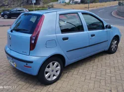 Fiat Punto 1.3 DIESEL 75 CV , 16V, 4 cilindros