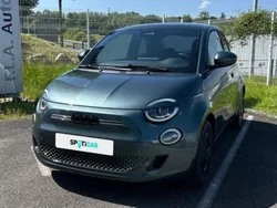 Fiat 500 e 118ch Giorgio Armani Collectors Edition MY25 Step 2