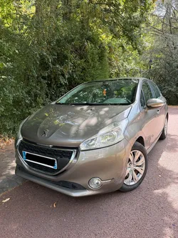 Peugeot 208 PureTech 5P – Moteur 44 400 km – CT OK ✅ – Garantie 6 mois