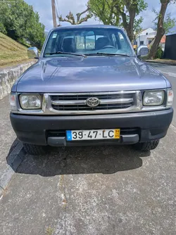 Toyota Hilux 4*4
