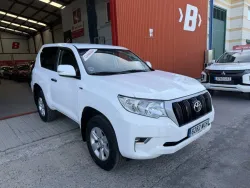 Toyota Land Cruiser D-4D GX