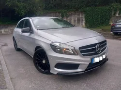 Mercedes-Benz A 180 d AMG Line