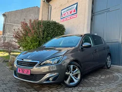 PEUGEOT 308 II 2,0 BlueHDi 150ch Boite Automatique EAT6 Edition FELINE / Feux Full Leds Peugeot / Sièges Chauffants & Alcantara / Attelage / Radar Av & Arr / Entretien Complet ...