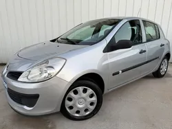 RENAULT CLIO III PEPITE PACK CLIM 1.5 DCI 70cv 5 PORTES 1°MAIN