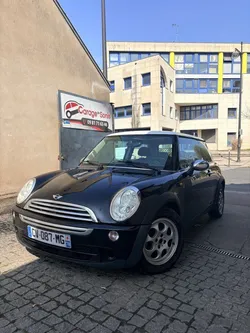 MINI COOPER 1.6 116ch – TOIT OUVRANT – SUIVIE –