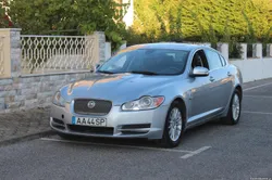Jaguar XF 2.7 V6 Luxury