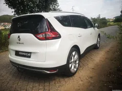 Renault Grand Scénic 1.6 DCI 130cv Intens - 7 lugares - Teto Panorâmico - C/ Garantia