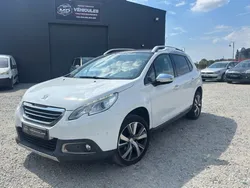 Peugeot 2008 1,6L 120cv Féline toit pano/cuir/siege chauffant/clim auto/regulateur
