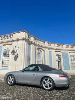 Porsche 911 (996)