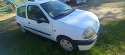 Renault Clio 1.5dci van com pequenos reparos ler