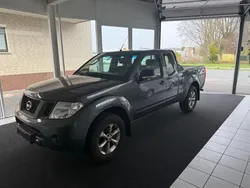 Nissan Navara Pickup 4x4 2.5 144Ch - 1ère Main - Carnet D'Entretien complet - Attelage - Jantes Allu - Sièges Chauffant - Buetooth - 221000KM