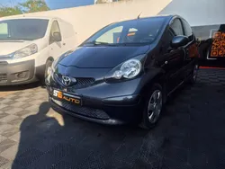 Toyota aygo Confort 1,4 d 5 portes