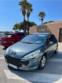PEUGEOT 307 RESTYLÉE 1.6i 109ch toutes options / GARANTIE