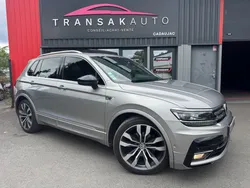 Volkswagen tiguan 2.0 tdi 150 dsg7 black r-line/ toit ouvrant/ virtual cockpit