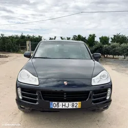 Porsche Cayenne Tiptronic
