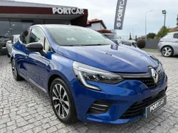 Renault Clio 1.6 E-Tech Full Hybrid Techno