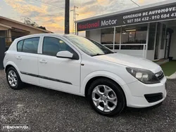 Opel Astra 1.3 CDTI Elegance