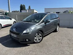 Peugeot 5008 1.6hdi 115ch 7 places