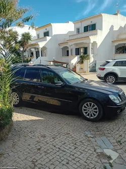 Mercedes-Benz E 220 Elegance