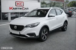 MG ZS Luxury