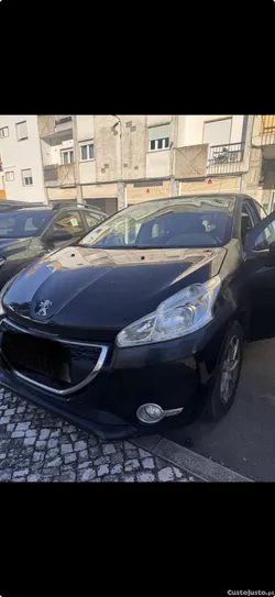 Peugeot 208 208