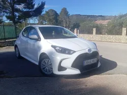 Toyota Yaris 120H 1.5 Active Plus