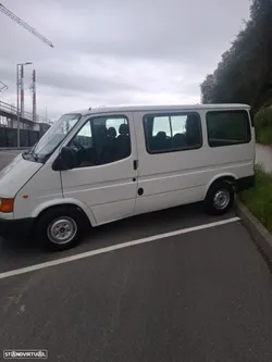 Ford Transit Tourneo 2.5 D LX Curta