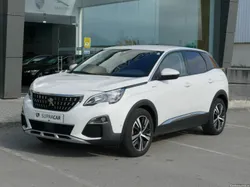 Peugeot 3008 1.6 Hybrid Allure e-EAT8