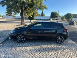 Toyota Auris 1.8 HSD Comfort +P.Techno+P.Sport