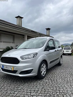 Ford Courier Ford courier 1.0  EcoBoost-ano 2016