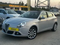 Alfa Romeo Giulietta III Phase 2 1.4 TB 16V MultiAir S&S 170cv Distinctive Toit ouvrant, Cuir, Radar, Jantes, Excellent État